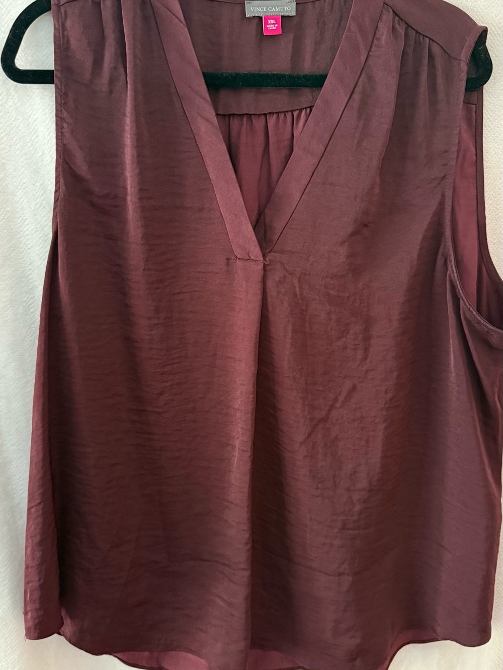 Vince Camuto Sleeveless V-Neck Tank Top in Wine